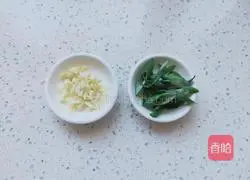 Illustration of how to make shredded leeks and potatoes 4