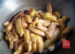 Illustration of how to make stir-fried eggplant 6