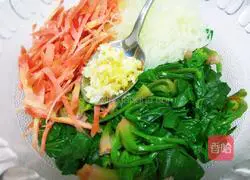 Illustration of how to make cold spinach vermicelli 5