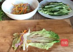 Illustration of how to make vegetable rolls 13