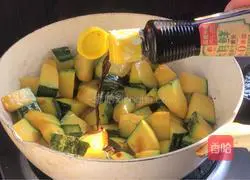 Illustration of braised tender pumpkin 6