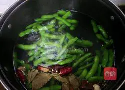 Illustration of how to cook edamame 4
