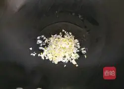 Illustration of how to make garlic broccoli 6