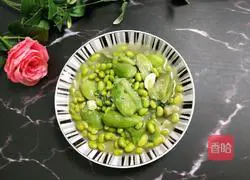 Illustration of how to make fried edamame and loofah 11