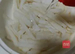 Sweet and sour Illustration of how to make radish 3