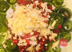 Illustration of how to make fried cucumber 5