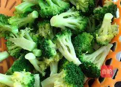 Garlic broccoli recipe 5