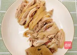 Illustration of how to make saliva chicken 5