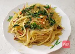 Illustration of how to make spicy and sour potato shreds 5