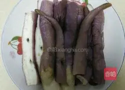 Illustration of how to make hand-teared eggplant 3
