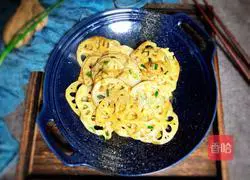 Illustration of how to make ginger lotus root slices 10