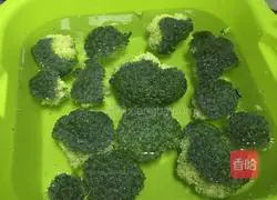 Illustration of how to make stir-fried broccoli 1