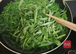 Illustration of how to make water spinach 4