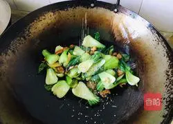 Illustration of how to make fried rapeseed with oil 7