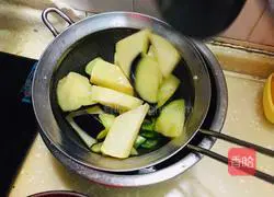 Illustration of how to make three fresh vegetables 5