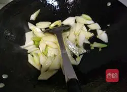 Illustration of how to stir-fry Chinese yam in vinegar 4