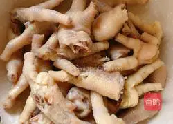 Passion Fruit Chicken Feet Recipe Illustration 3