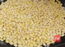 Illustration of how to make cold soybeans 1