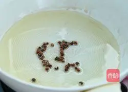 Illustration of how to make sweet and sour lotus root 6