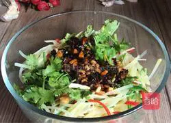 Illustration of how to make cold shredded potatoes 14