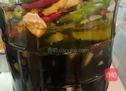 Illustration of how to make crispy pickled cucumbers 13