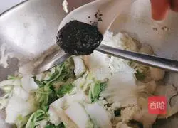 Illustration of how to make cabbage with minced garlic and soybean sauce 7 