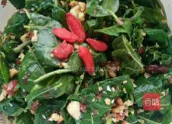 Illustration of how to make pickled Chinese toon 4