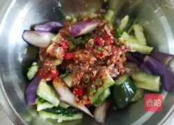 Illustration of how to make cold cucumber and eggplant 15