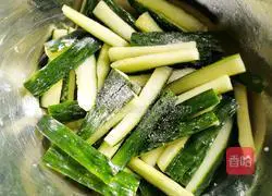 Low-fat and zero-calorie secret pickled cucumber recipe 2