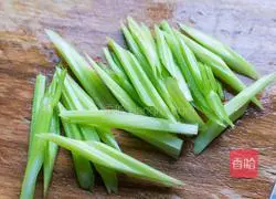 Illustration of how to make Qinxiangshan tablets 4