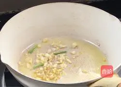 Illustration of how to make fried tofu with green pepper 10