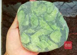 Illustration of how to make quick pickled cucumbers and pickles 8