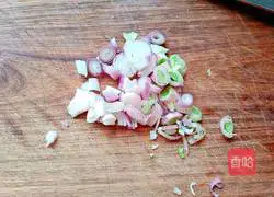 Illustration of how to make vinegar-coated potato shreds 5