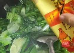 Illustration of how to cook lettuce 7