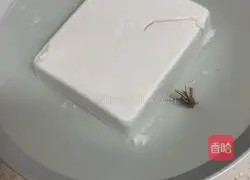 Illustration of how to make toon sprouts mixed with tofu 1