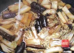 Cooked cabbage, eggplant and roasted potatoes Illustration of how to do it 8