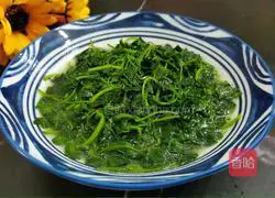  Illustration of how to stir-fry grass heads 10