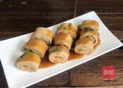 Illustration of how to make thousands of brine rolls 15