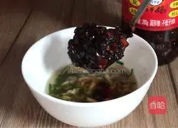 Illustration of how to make cold shredded potatoes 8