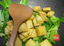 Illustration of how to make fried tofu with cabbage 6