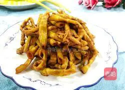 Illustration of braised wild mountain bamboo shoots in oil 15