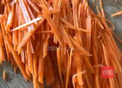 Illustration of how to make fried shredded potatoes 1