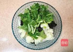 Illustration of how to make fungus mixed with cauliflower 11