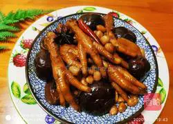 Illustration of Braised Chicken Feet with Abalone Sauce and Mushrooms 11
