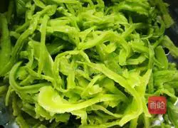 Illustration of how to stir-fry bitter melon 5