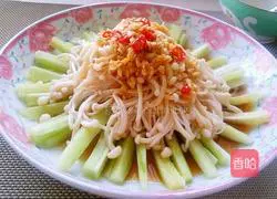 Illustration of how to make cold golden cucumber 8