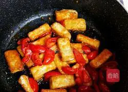 Illustration of how to make roasted tofu with cherry tomatoes 12