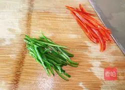 Illustration of how to make small mixed silver sprouts 3