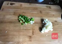 Illustration of how to make garlic winter melon 4