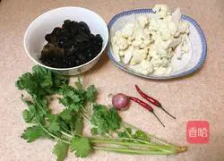 Illustration of how to make fungus mixed with cauliflower 1